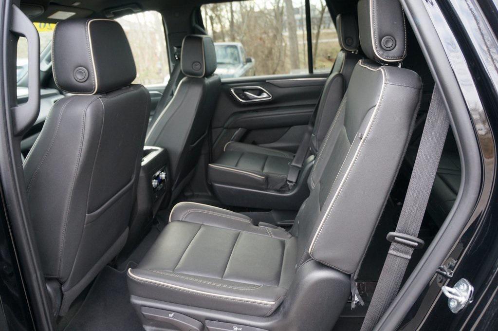 used 2023 GMC Yukon car, priced at $44,800