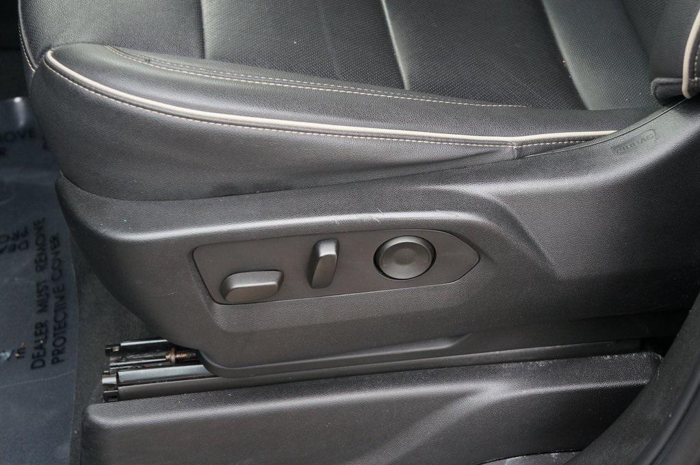 used 2023 GMC Yukon car, priced at $44,800