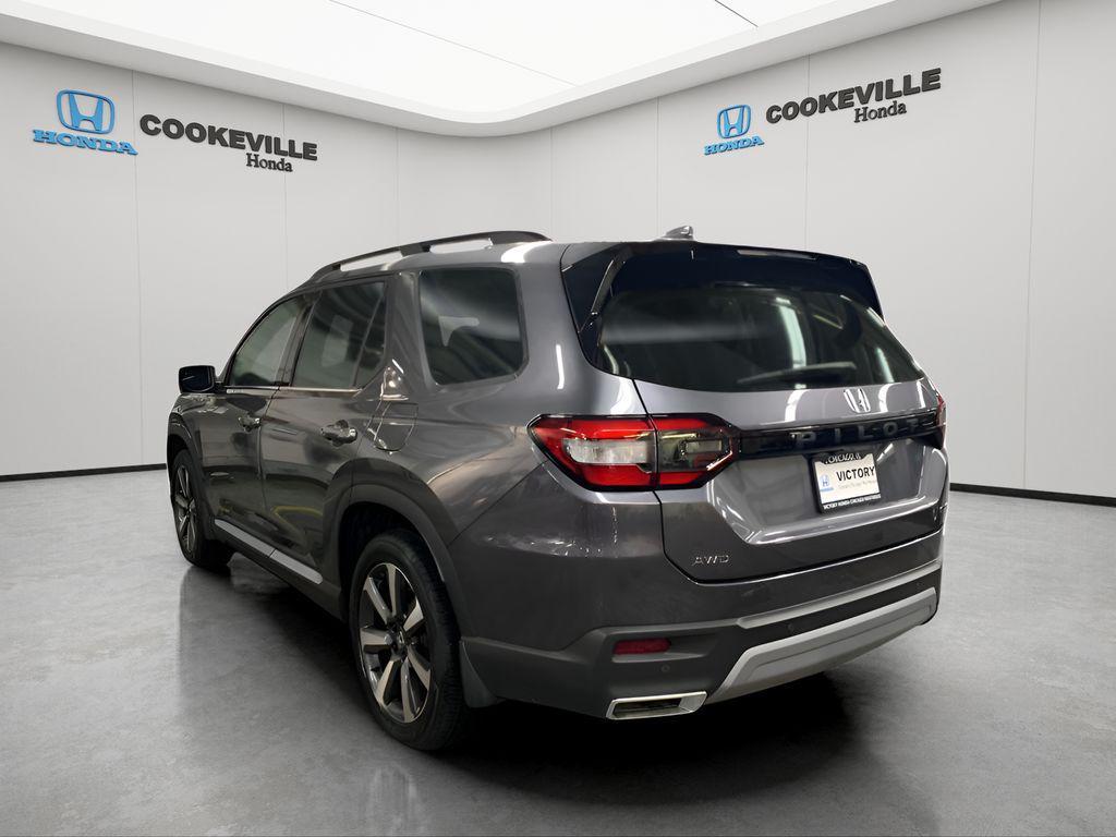 used 2024 Honda Pilot car, priced at $45,613