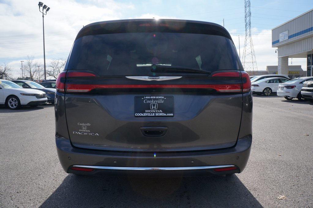 used 2024 Chrysler Pacifica car, priced at $27,114