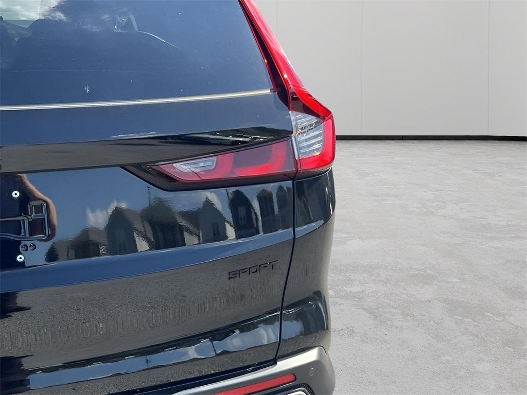 new 2026 Honda CR-V Hybrid car, priced at $40,195