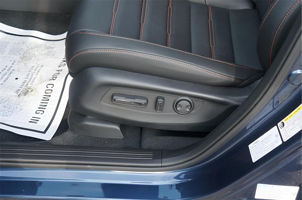 new 2026 Honda CR-V Hybrid car, priced at $41,675