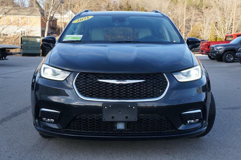used 2021 Chrysler Pacifica car, priced at $19,919