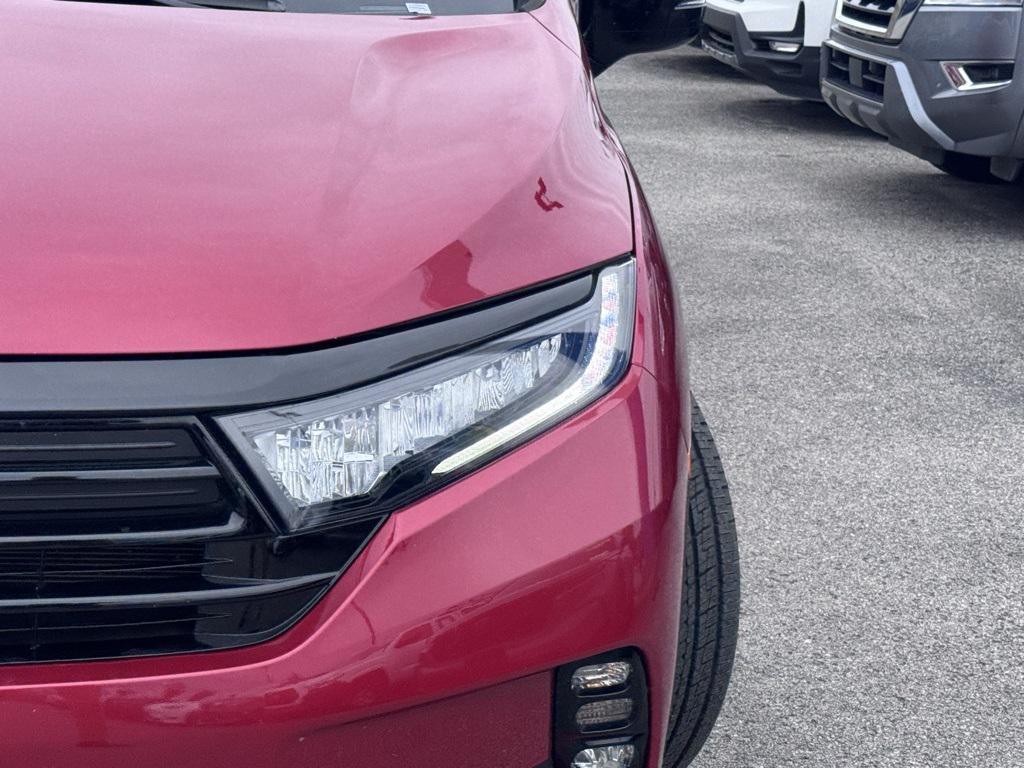 used 2023 Honda Odyssey car, priced at $35,748