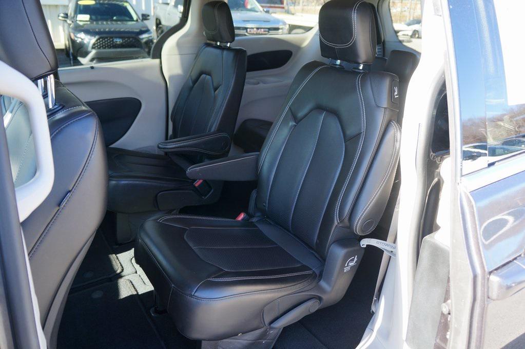 used 2023 Chrysler Pacifica car, priced at $23,397
