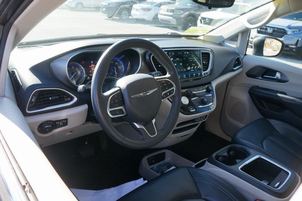 used 2023 Chrysler Pacifica car, priced at $23,397