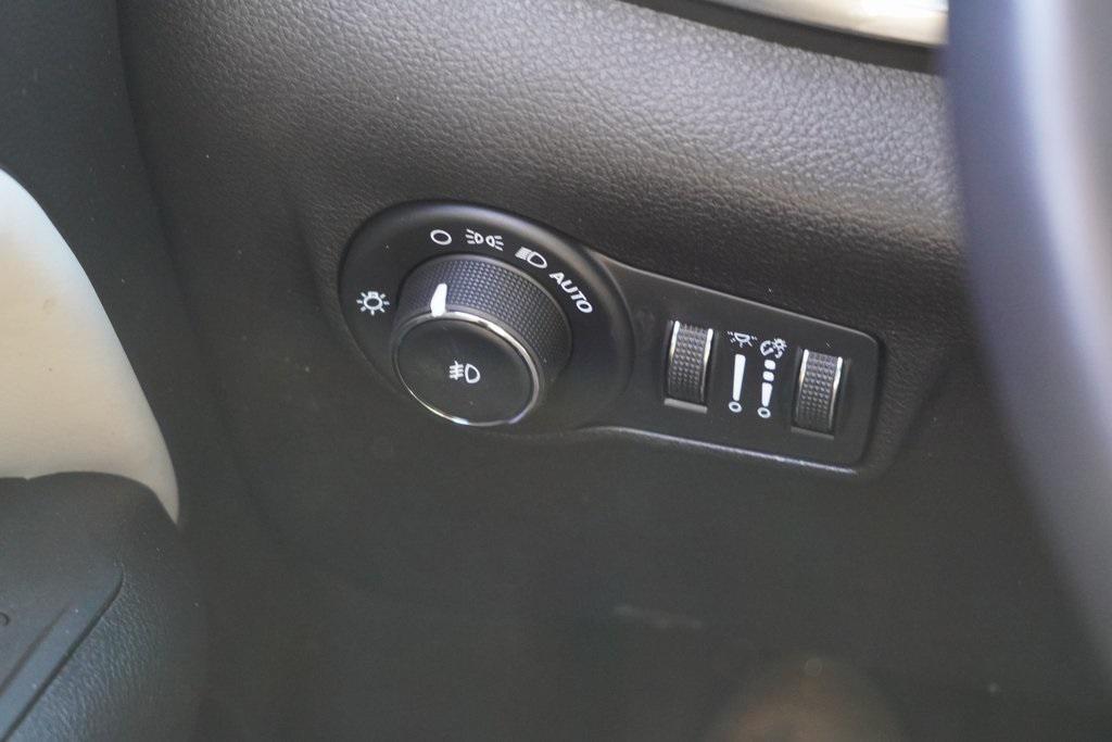 used 2022 Jeep Compass car, priced at $20,997