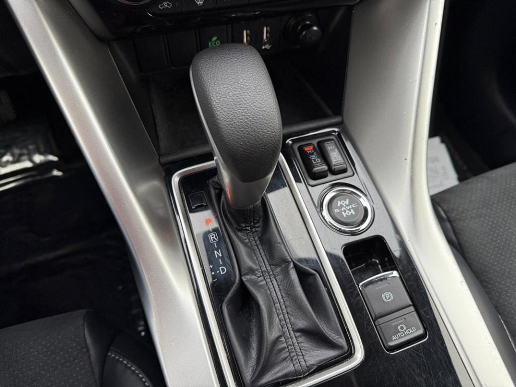 used 2024 Mitsubishi Eclipse Cross car, priced at $20,108