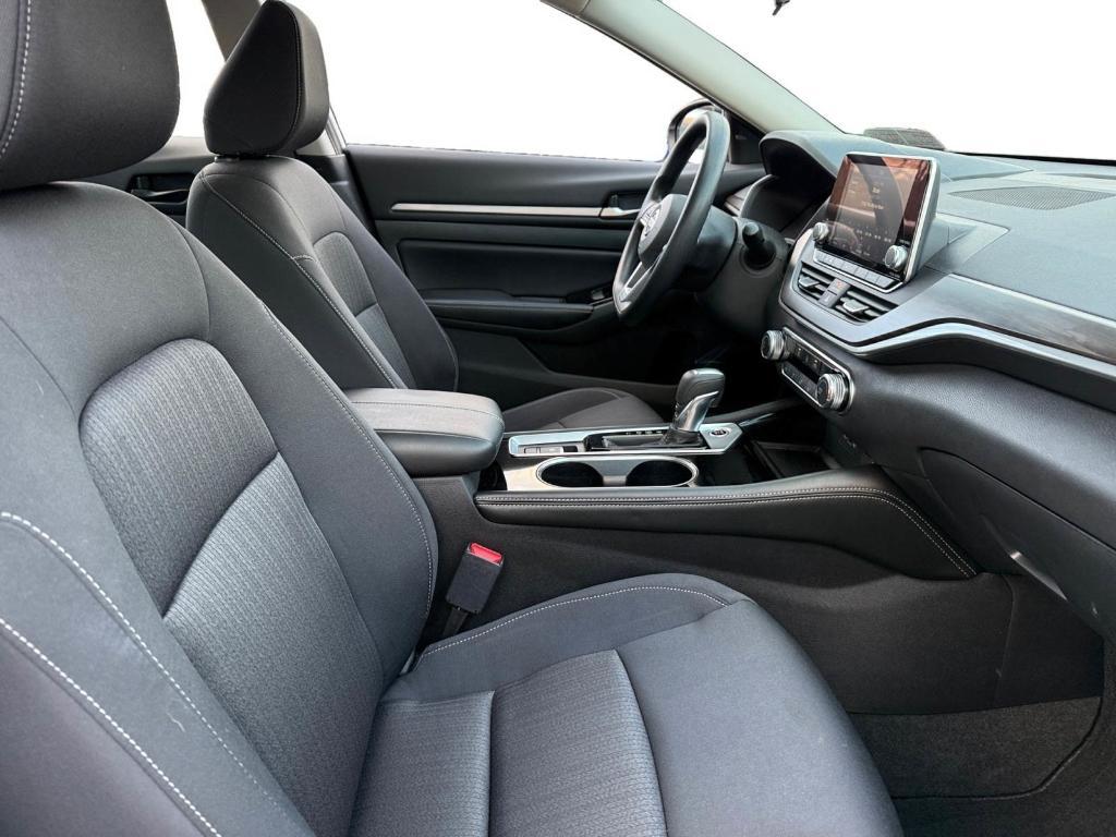 used 2023 Nissan Altima car, priced at $21,999