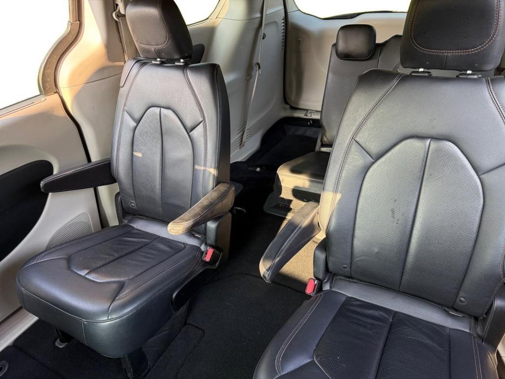 used 2018 Chrysler Pacifica car, priced at $14,996