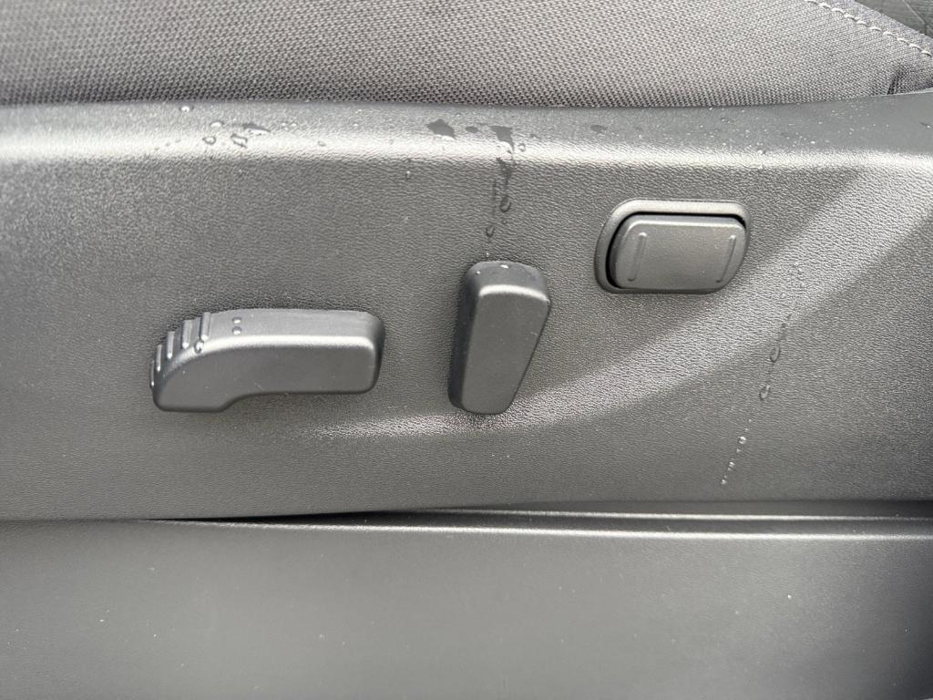 used 2026 Nissan Frontier car, priced at $39,289