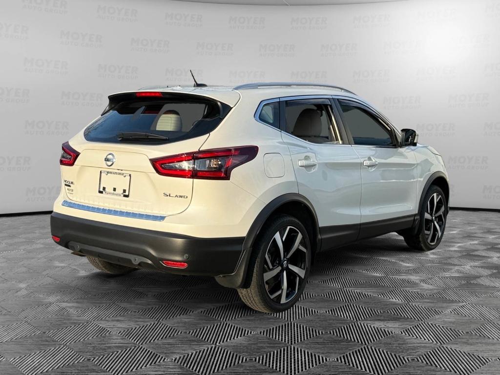 used 2022 Nissan Rogue Sport car, priced at $22,854