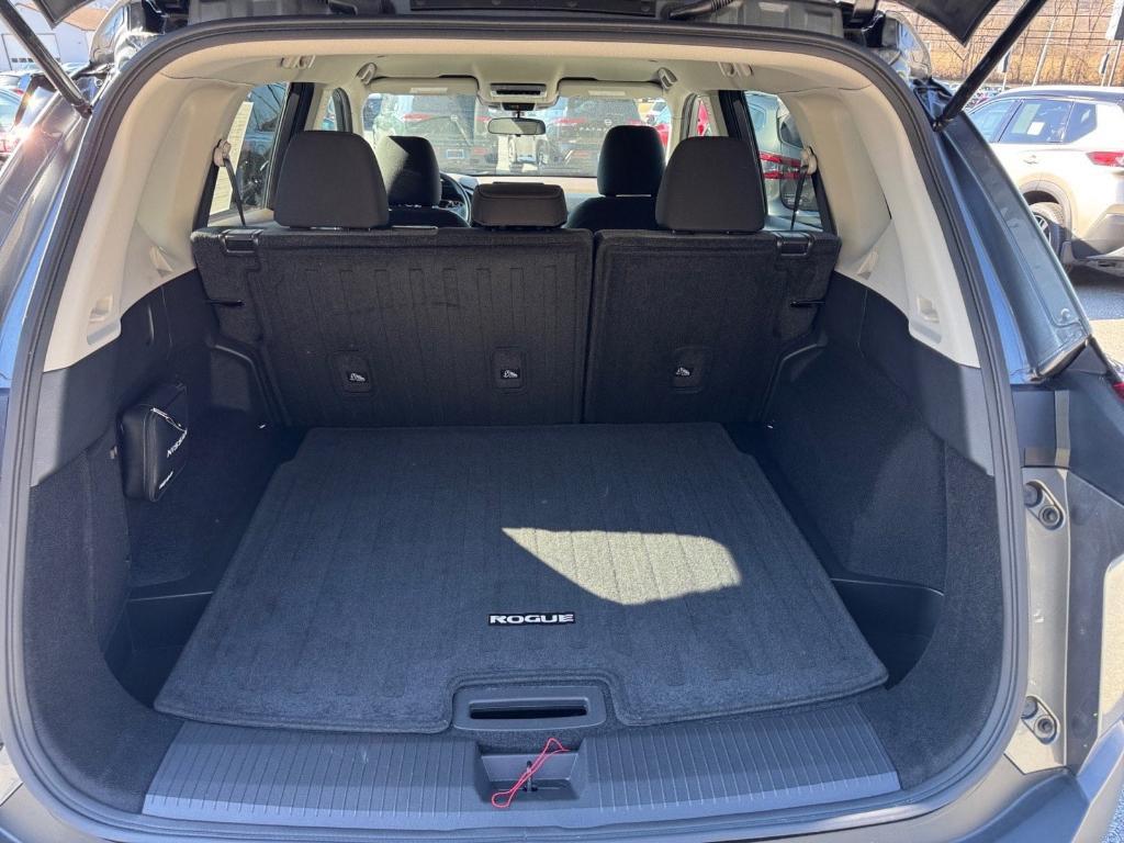 used 2023 Nissan Rogue car, priced at $24,989
