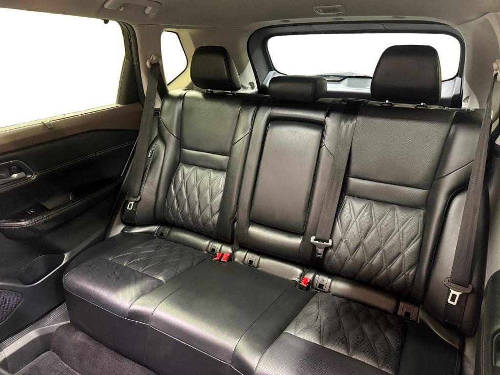 used 2023 Nissan Rogue car