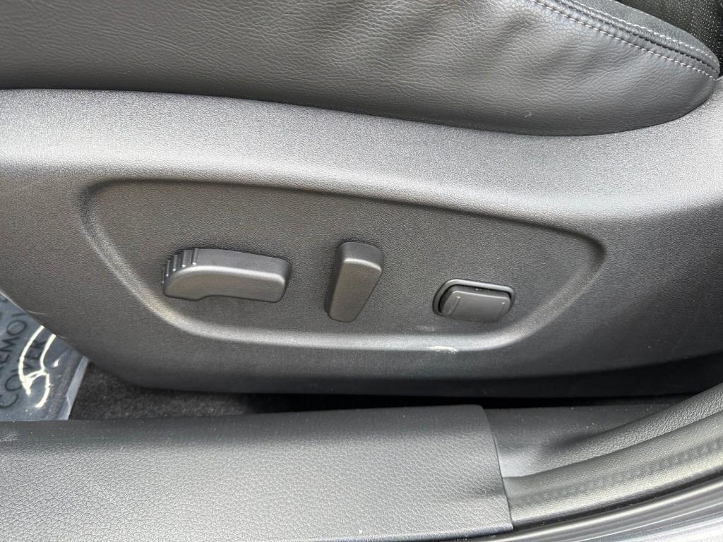 used 2022 Nissan Rogue Sport car, priced at $22,997