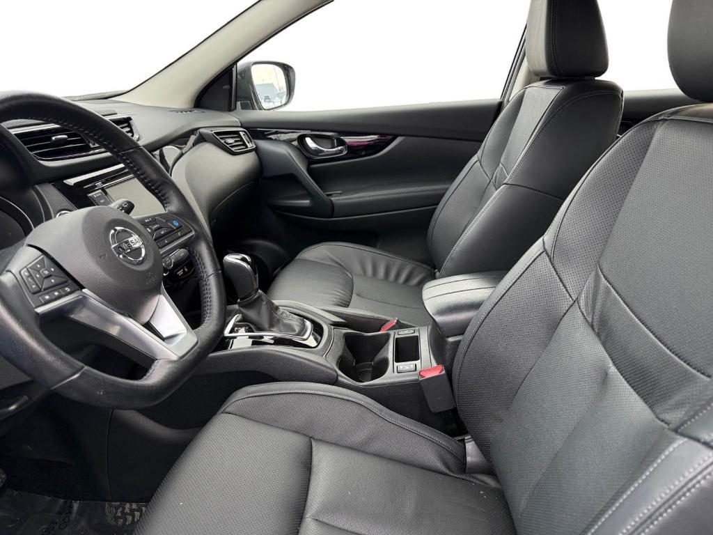 used 2022 Nissan Rogue Sport car, priced at $23,277