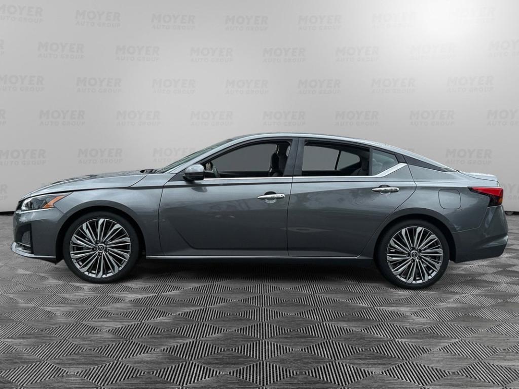 used 2024 Nissan Altima car, priced at $27,199