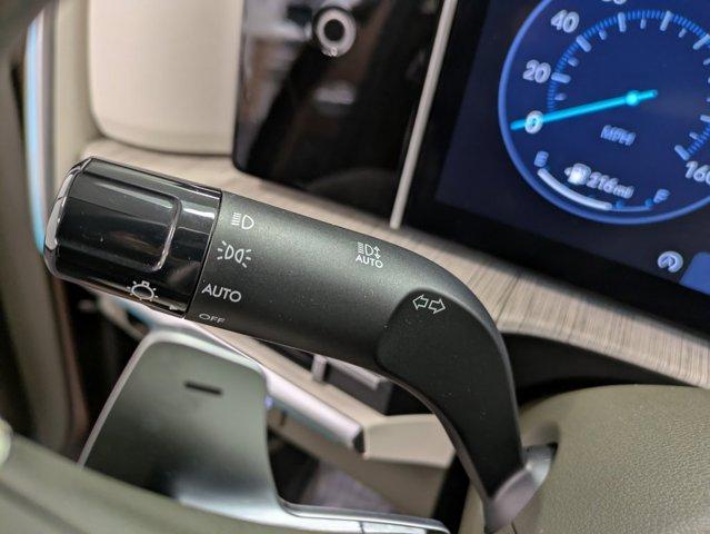 used 2025 Hyundai Santa Fe car, priced at $40,900