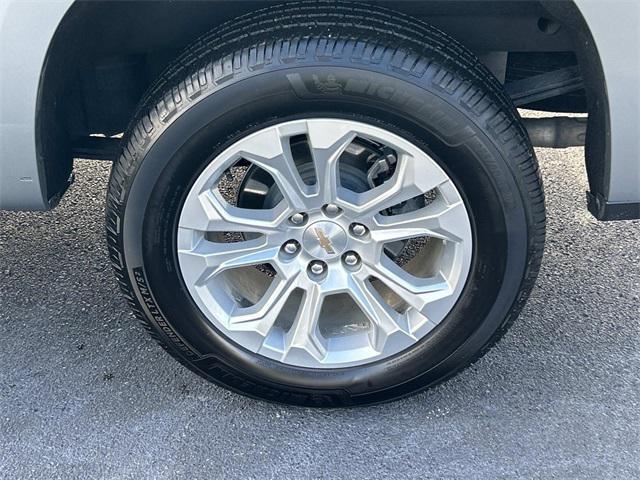 used 2025 Chevrolet Silverado 1500 car, priced at $53,850