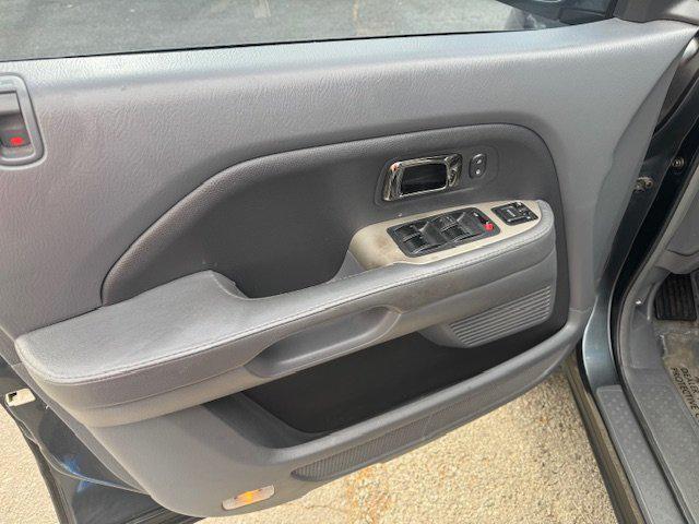 used 2006 Honda Pilot car, priced at $5,997