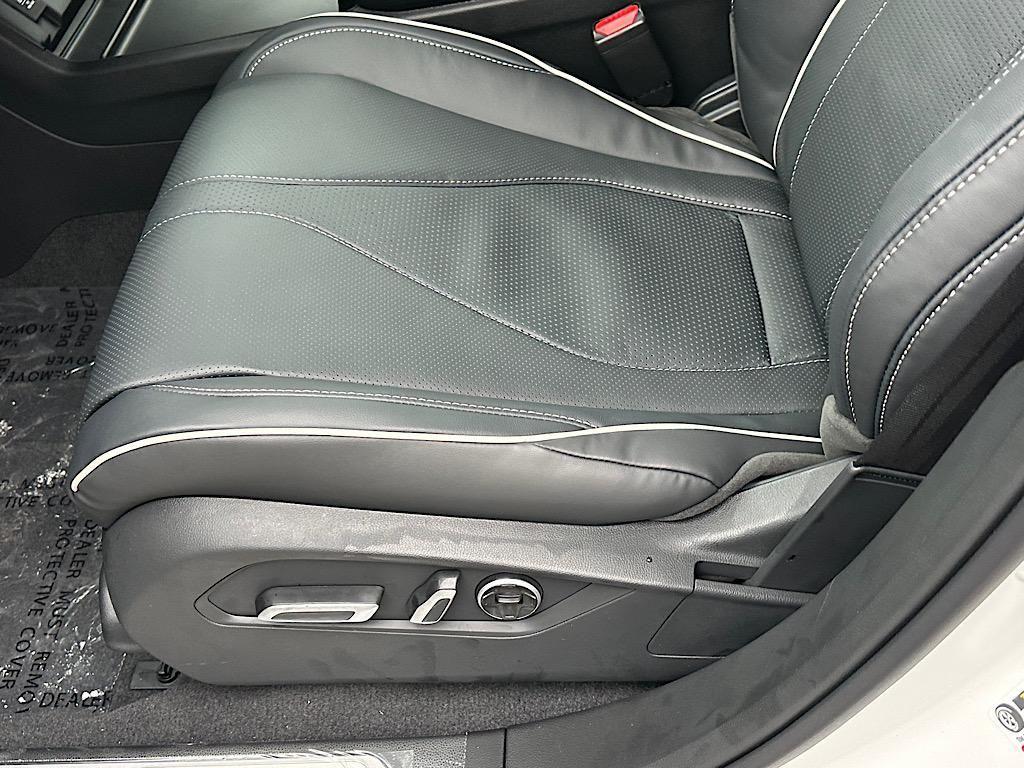 new 2026 Acura RDX car, priced at $54,800