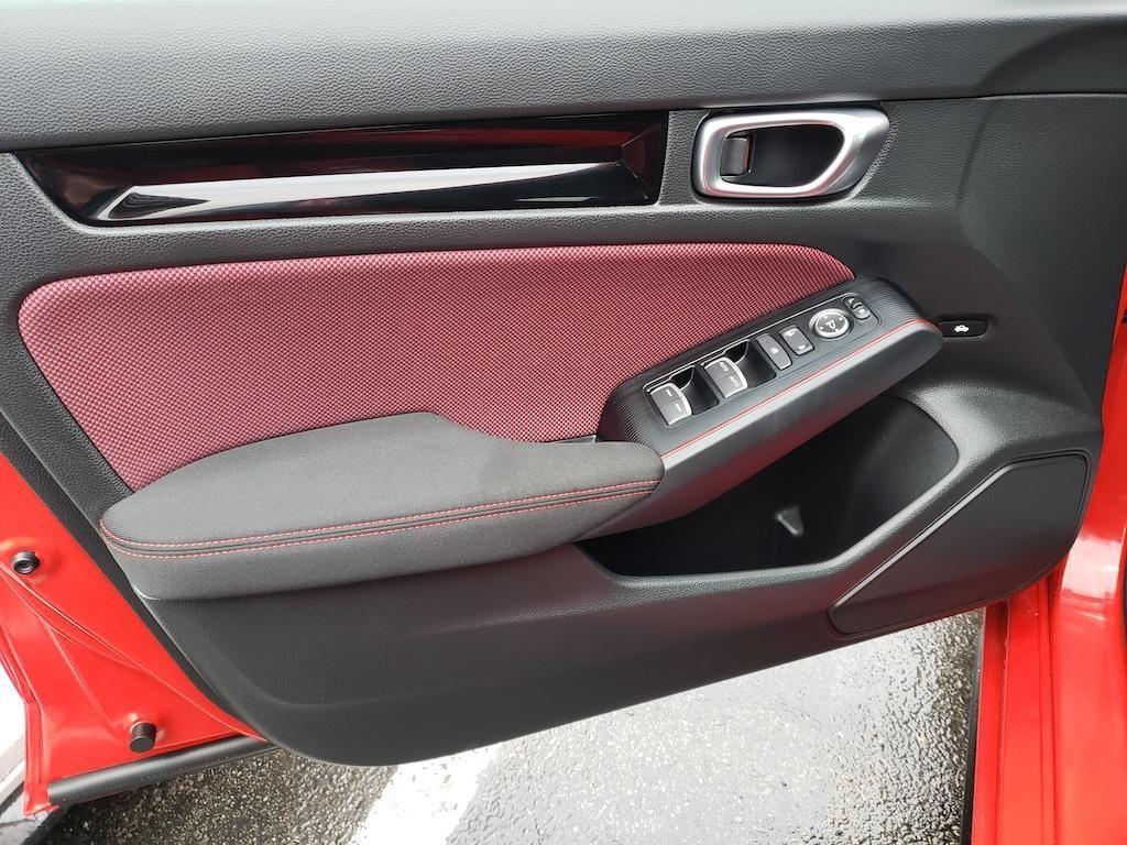 used 2025 Honda Civic Si car, priced at $31,460