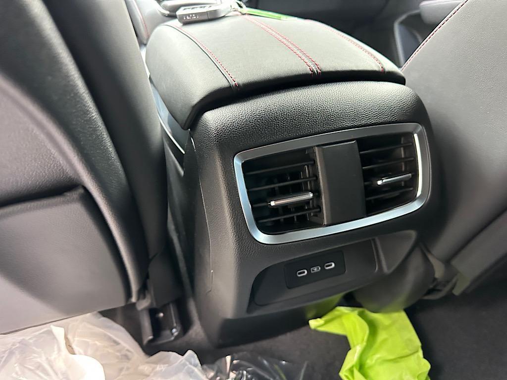 new 2026 Acura RDX car, priced at $52,650