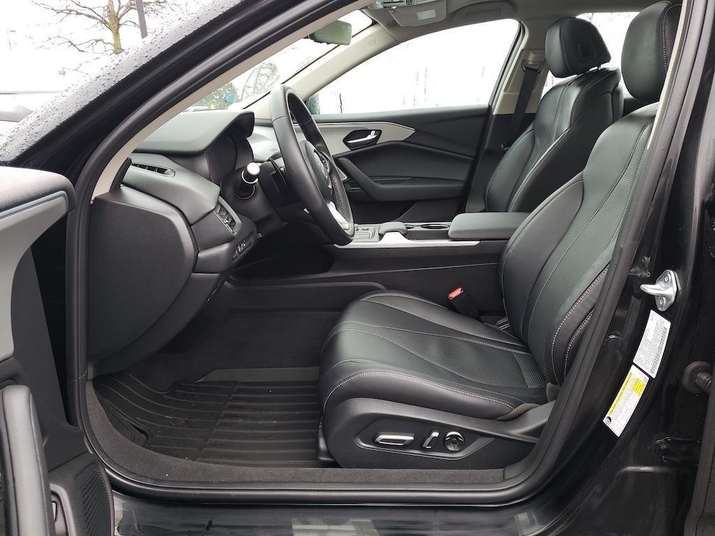 used 2025 Acura TLX car, priced at $41,031