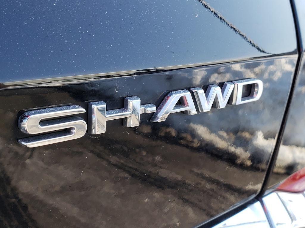 used 2024 Acura MDX car, priced at $40,528