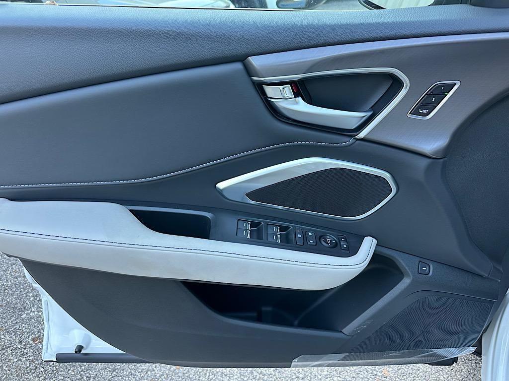 new 2025 Acura RDX car, priced at $46,650