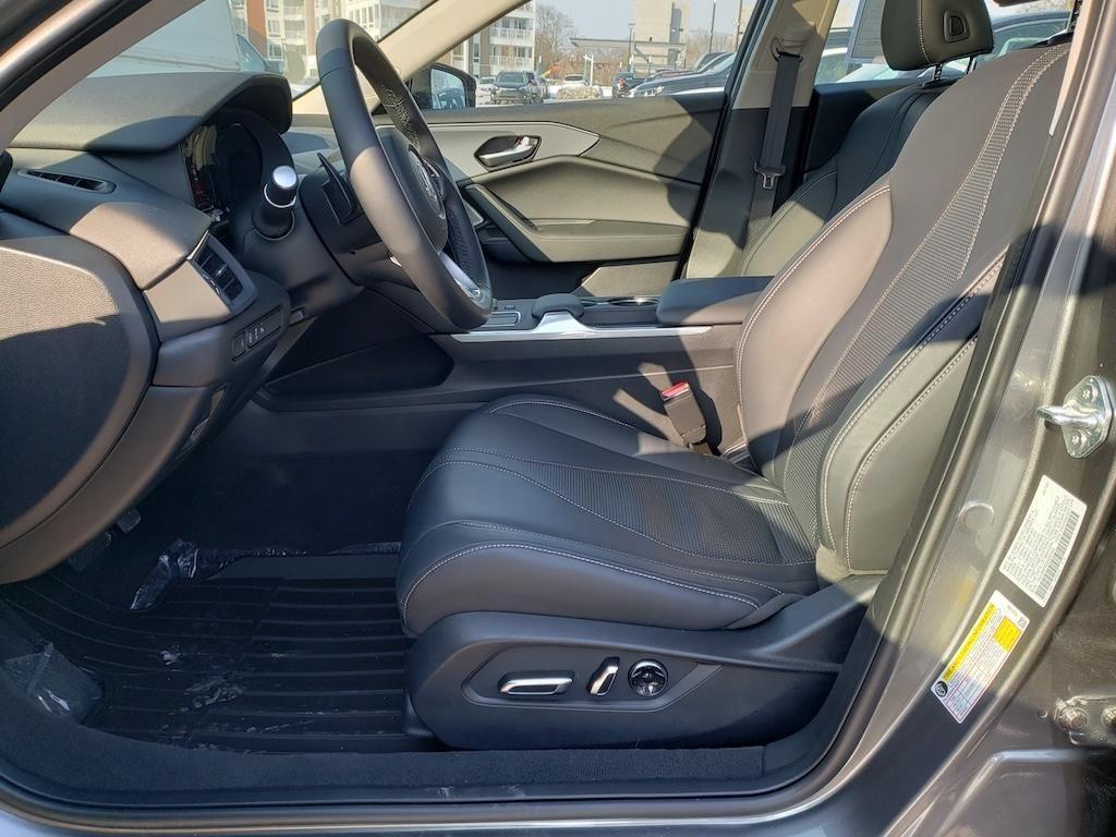 used 2025 Acura TLX car, priced at $39,311