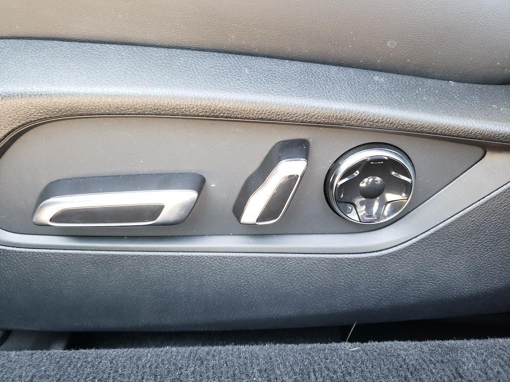 used 2025 Acura TLX car, priced at $39,311