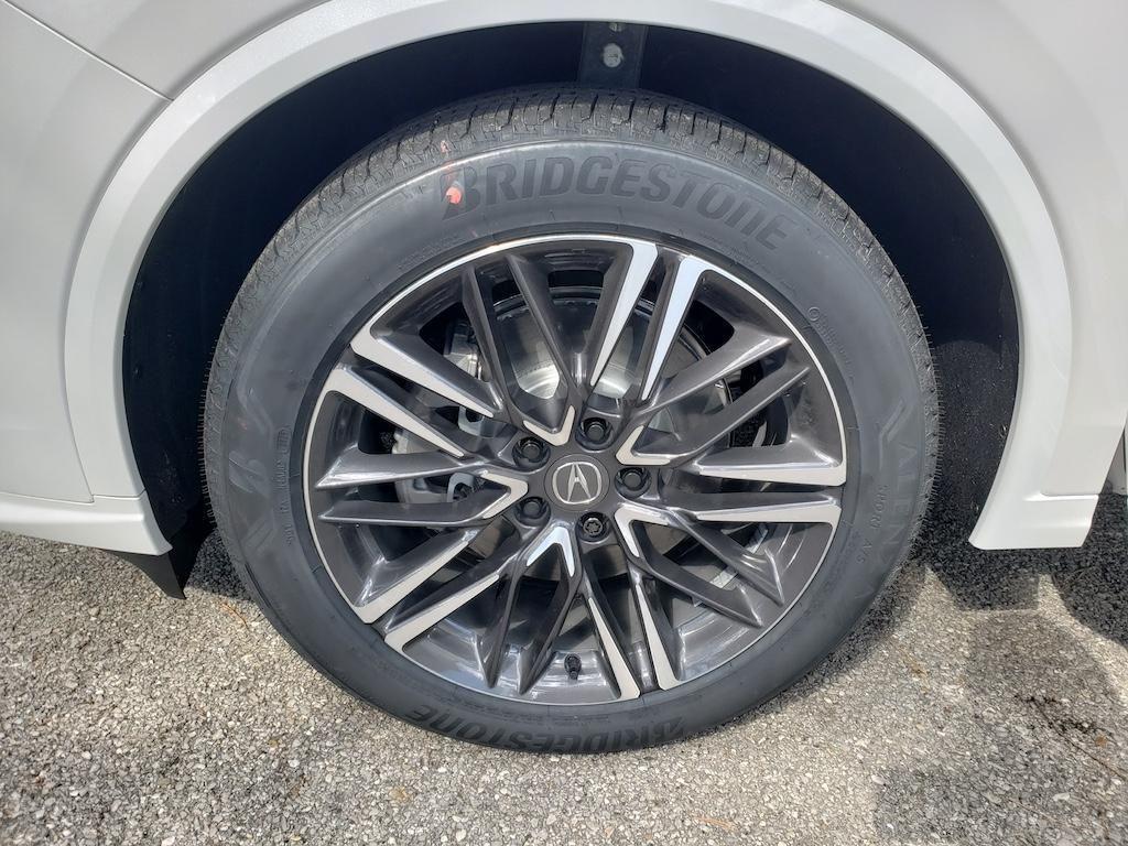 new 2026 Acura MDX car, priced at $68,950