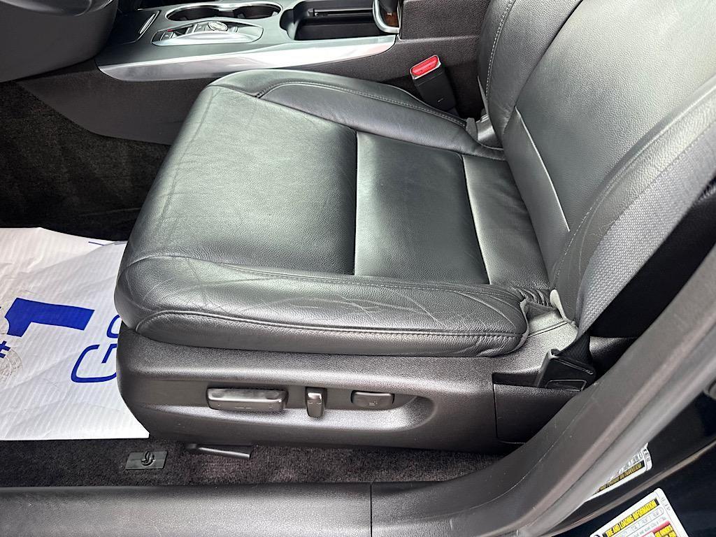 used 2017 Acura MDX car, priced at $21,554