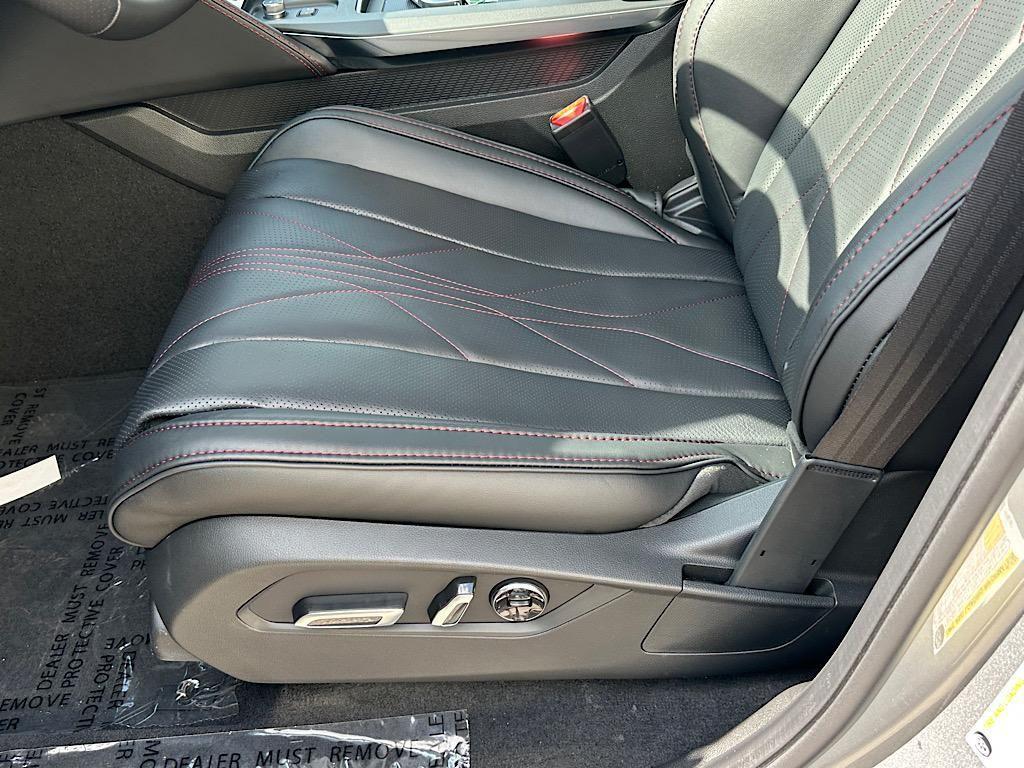 new 2026 Acura MDX car, priced at $70,250