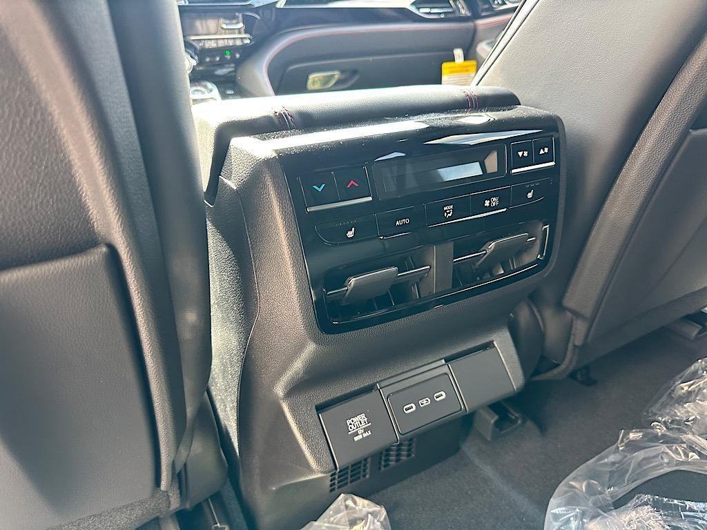 new 2026 Acura MDX car, priced at $70,250