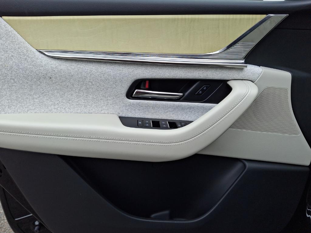 used 2025 Mazda CX-90 car, priced at $45,989