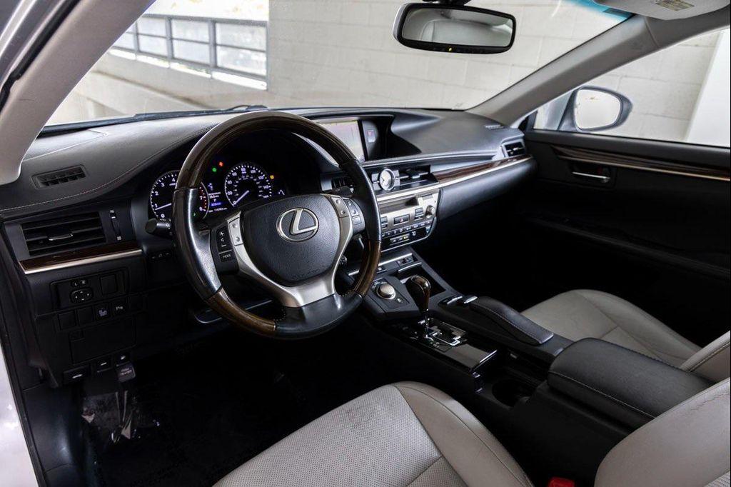 used 2014 Lexus ES 350 car, priced at $13,988