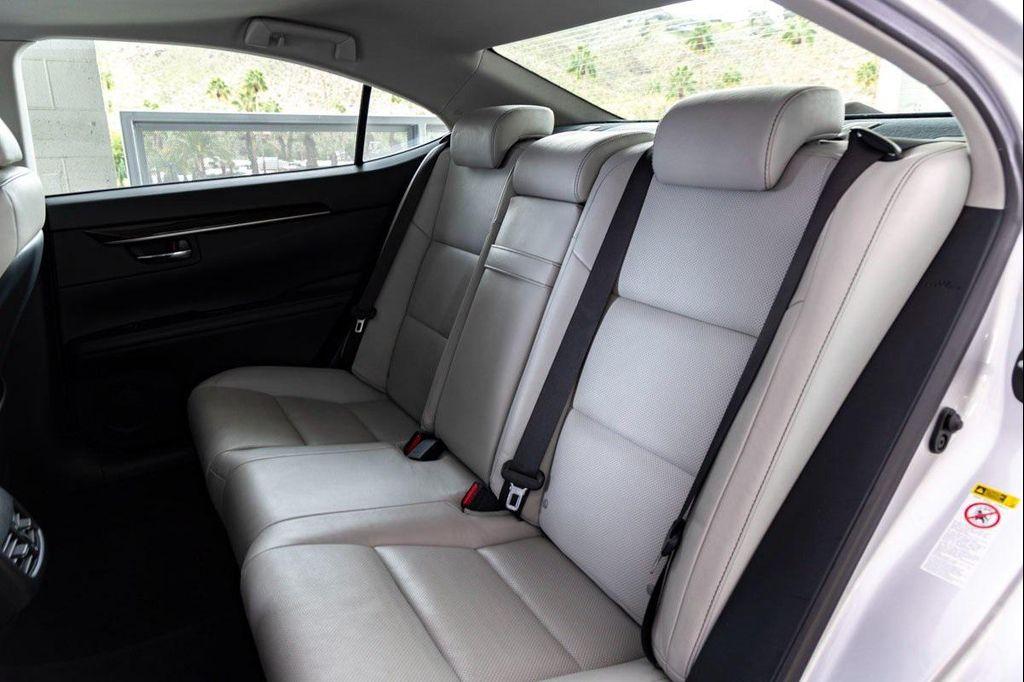 used 2014 Lexus ES 350 car, priced at $13,988