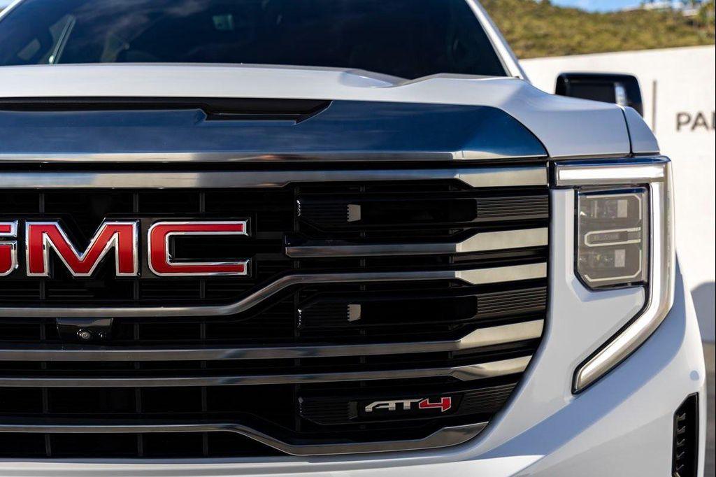 used 2023 GMC Sierra 1500 car, priced at $51,988