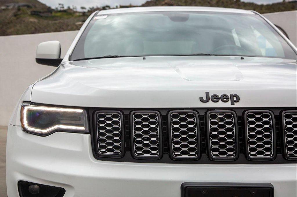 used 2022 Jeep Grand Cherokee car, priced at $23,488