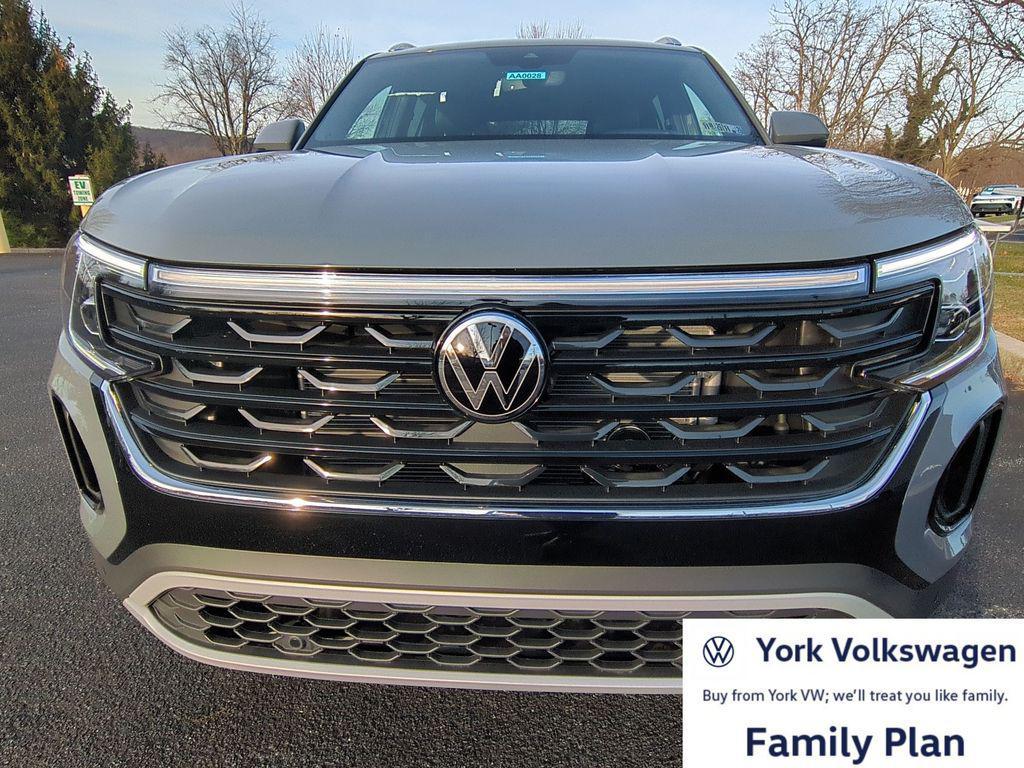 new 2026 Volkswagen Atlas Cross Sport car, priced at $46,112