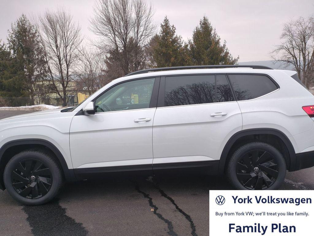 new 2026 Volkswagen Atlas car, priced at $45,244