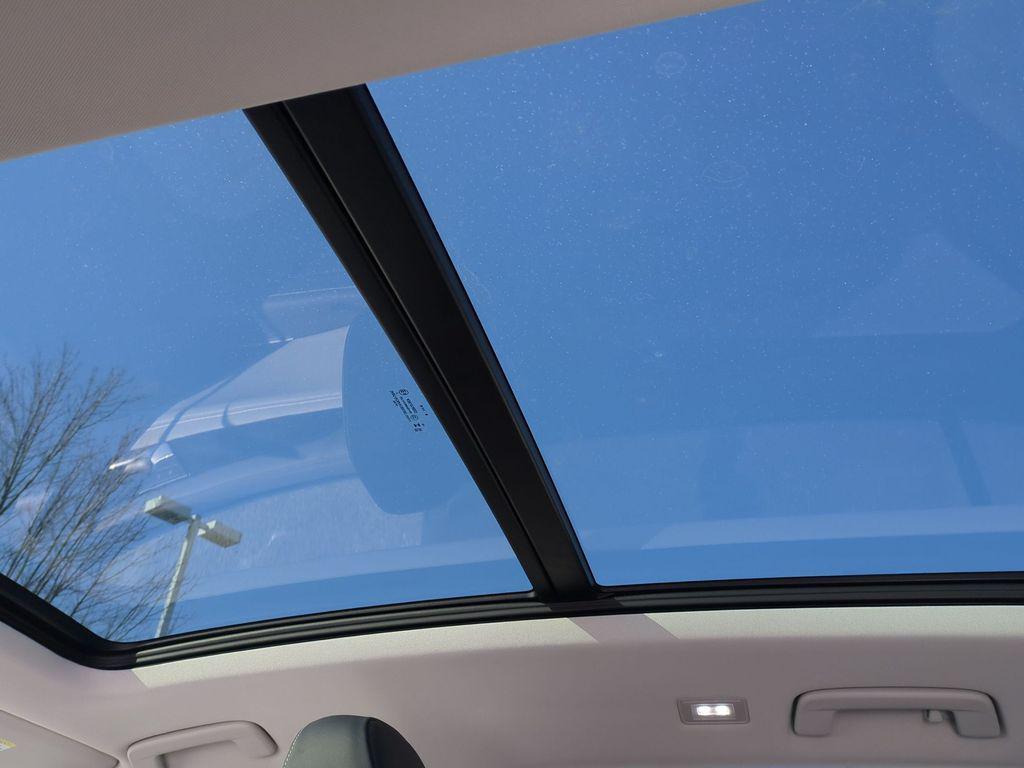 new 2026 Volkswagen Tiguan car, priced at $35,957