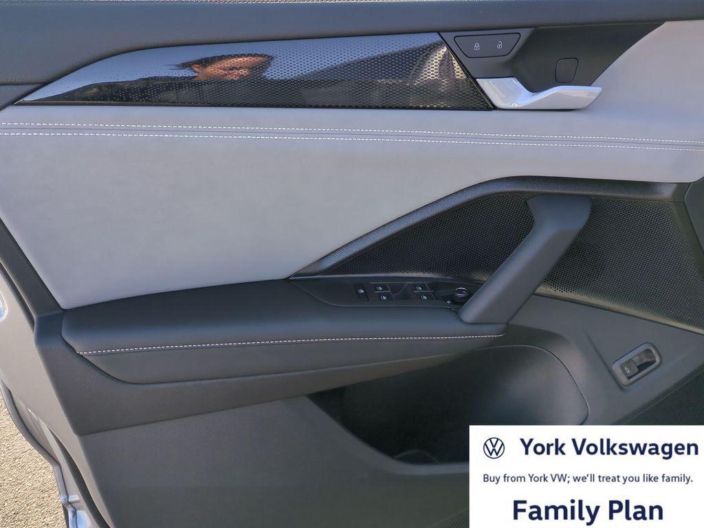 new 2026 Volkswagen Tiguan car, priced at $35,957