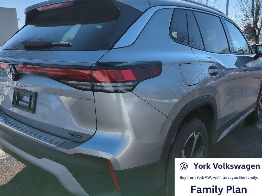 new 2026 Volkswagen Tiguan car, priced at $35,957