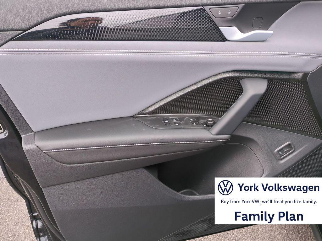 new 2026 Volkswagen Tiguan car, priced at $38,309