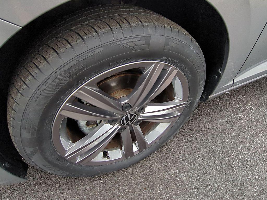 used 2023 Volkswagen Jetta car, priced at $19,993