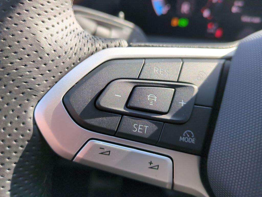 new 2026 Volkswagen Tiguan car, priced at $39,451