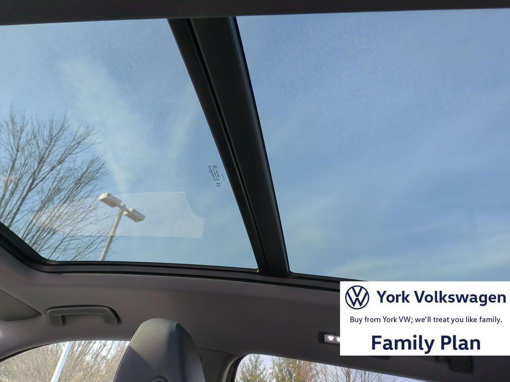 new 2026 Volkswagen Tiguan car, priced at $39,451